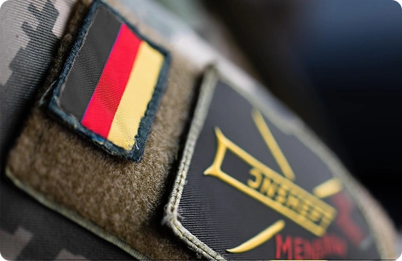 wir fertigen exklusive Coins, Medaillen, Flaggen, Patches und Tassen Image